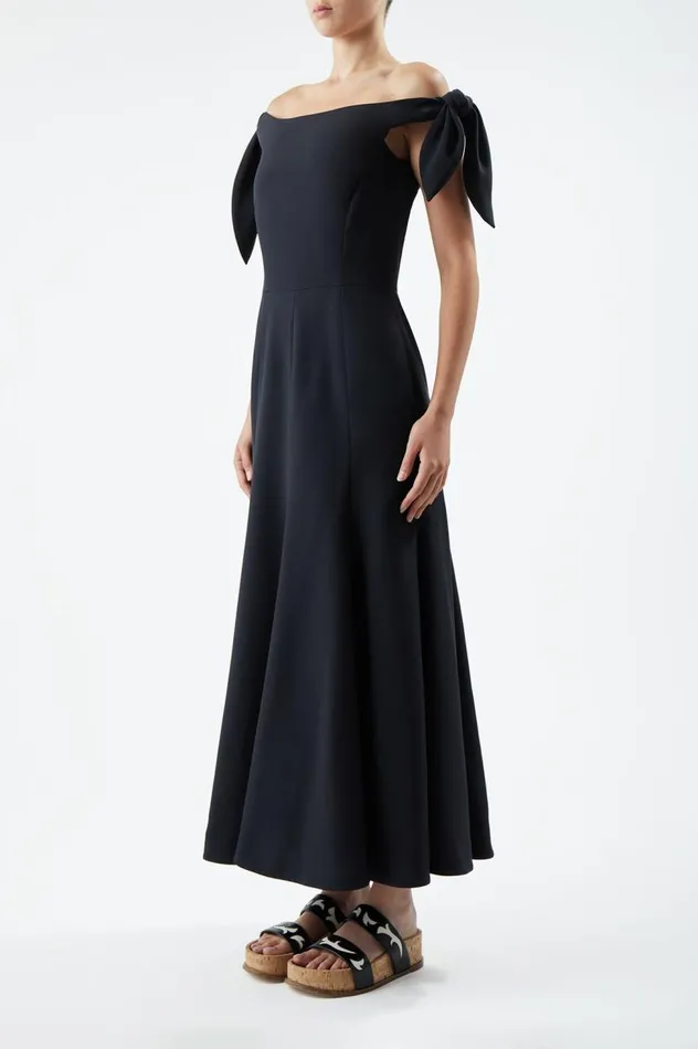 Women Dresses Gabriela Hearst Eda Dress In Black Silk