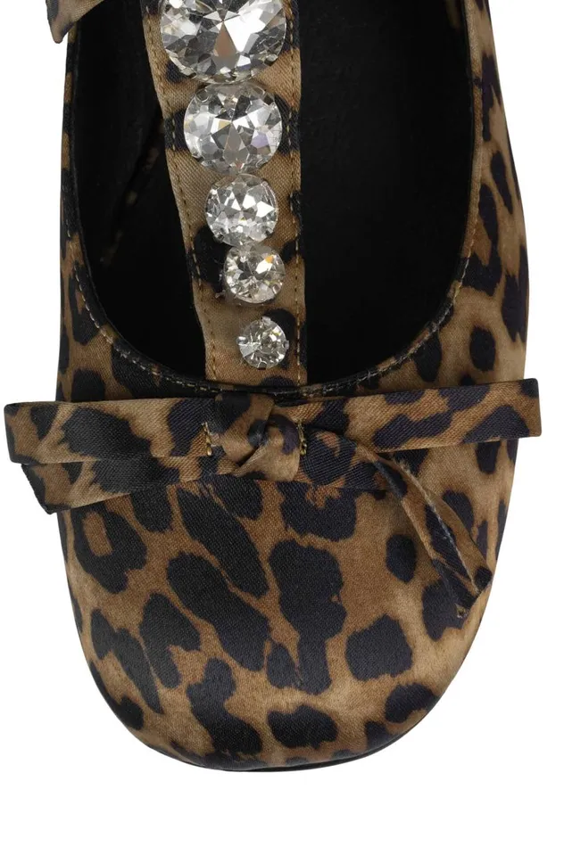 Women Jeffrey Campbell Ballet and MaryJane GuestList