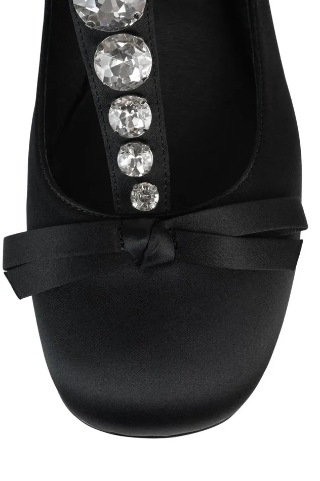 Women Jeffrey Campbell Ballet and MaryJane GuestList
