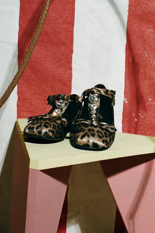 Women Jeffrey Campbell Ballet and MaryJane GuestList
