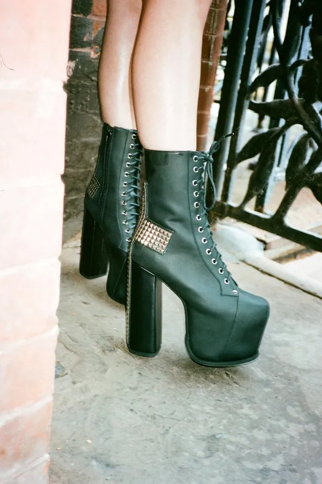 Women Jeffrey Campbell Platform BlCross