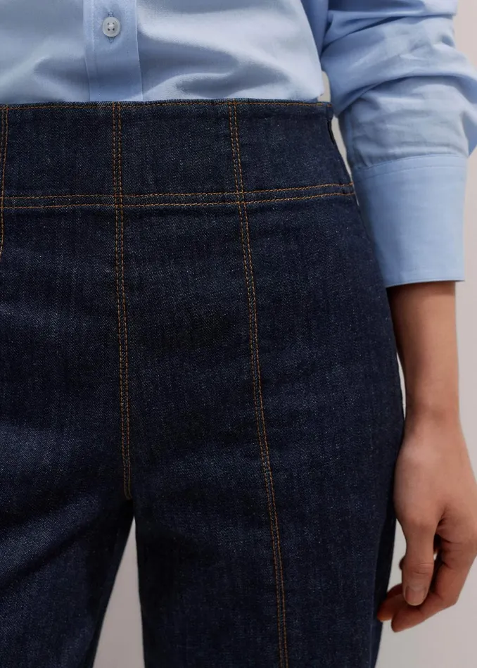 Women Kick Flare Travel Jean Dark Wash MEEM