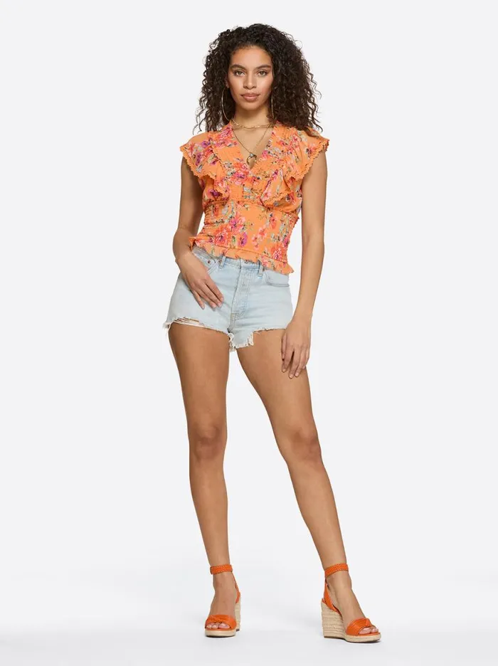 Women Lilianna Top In Watercolor Roses Jessica Simpson Tops and Tees