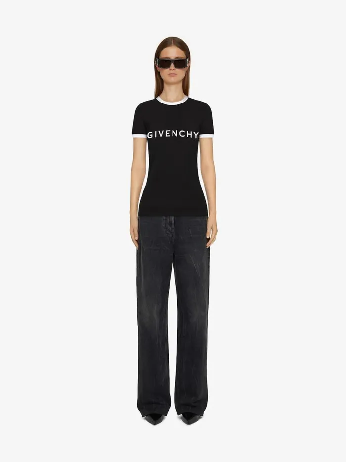 Women TShirts Givenchy GIVENCHY Archetype Slim Fit Tshirt In Cotton Blackwhite