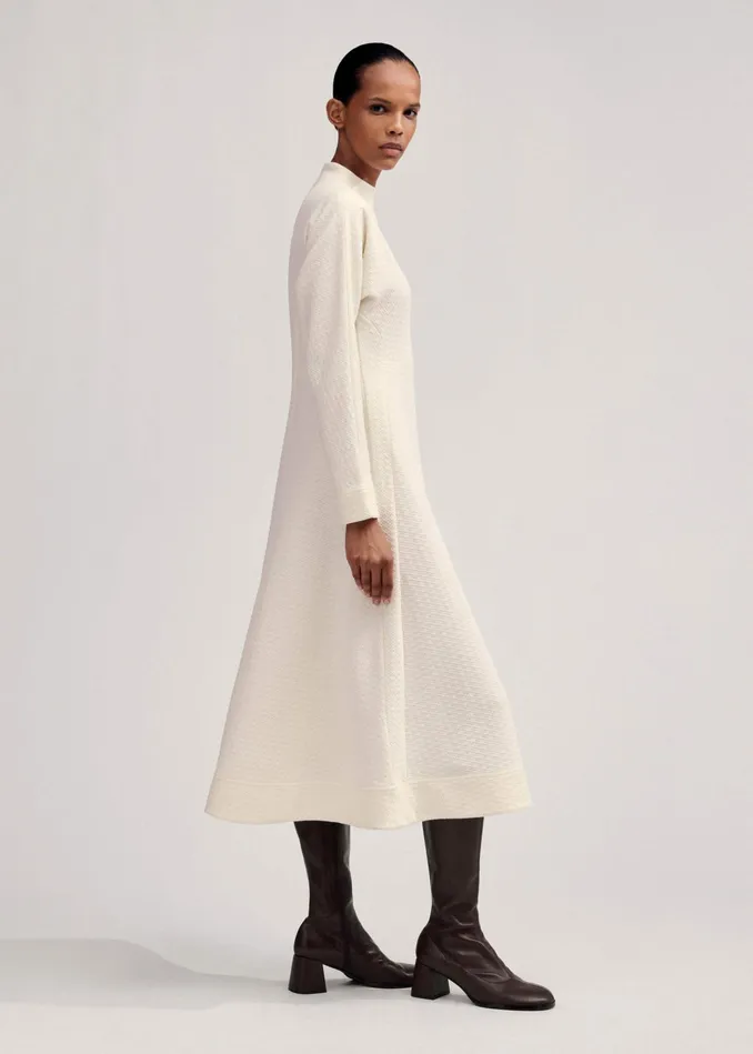 Women Travel Tailoring Batwing Sleeve Midi Dress Cream MEEM