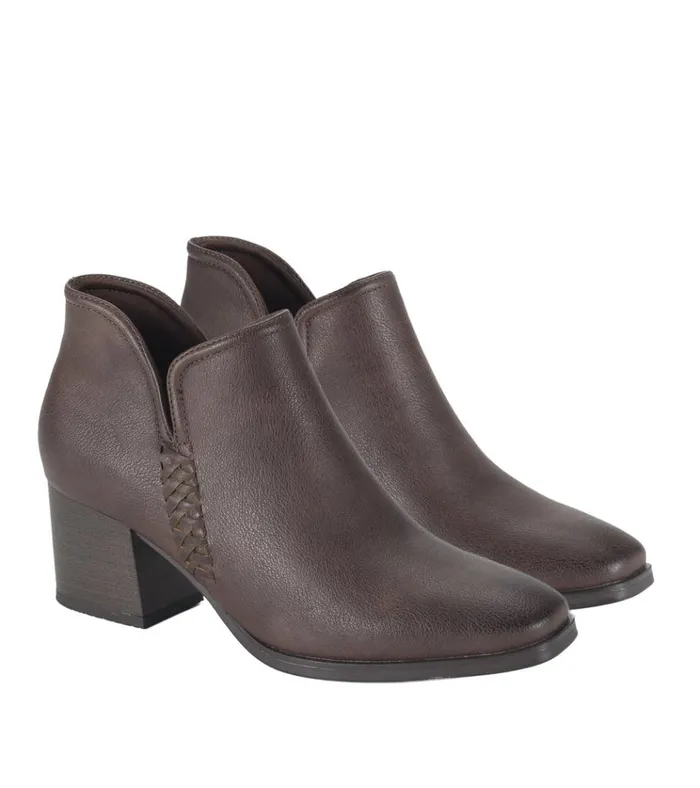 Women Tristen Ankle Bootie Dark Brown Baretraps Booties