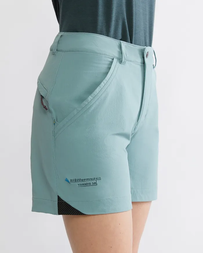 Women Vanadis 30 Light WindStretch Pants Jade Green Klttermusen Shorts