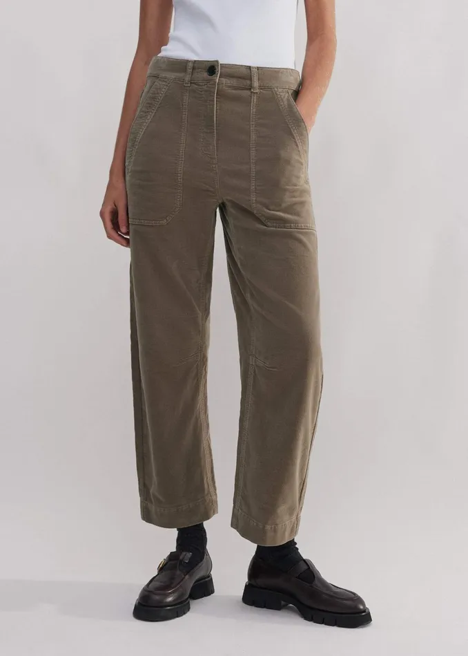 Women Washed Velvet EngineeredLeg Pant Winter Stone MEEM