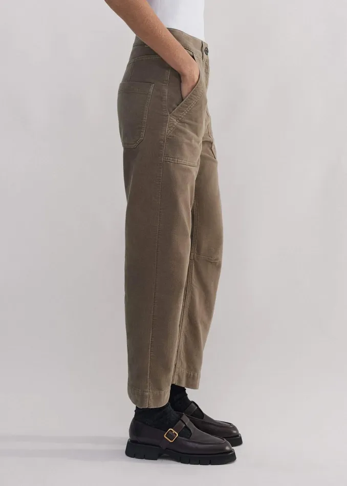 Women Washed Velvet EngineeredLeg Pant Winter Stone MEEM
